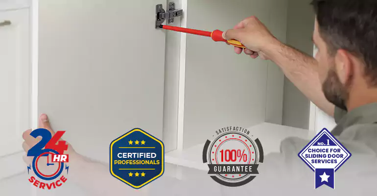 Mobile Home Door Hinge Replacement in Margate