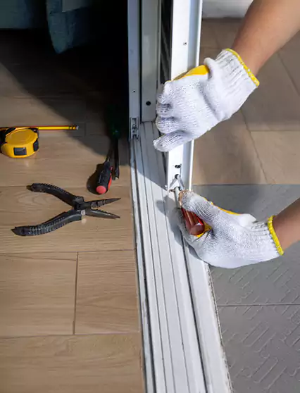 Professional Sliding Door Rollers Repair Services in Margate, FL